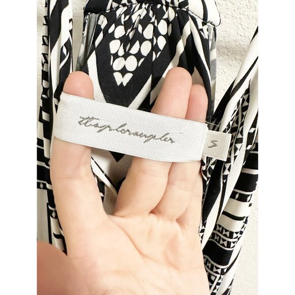 T-Bags Los Angeles Womens Plunge V Neck Knot Front Maxi Dress Geometric Medium - Picture 6 of 6